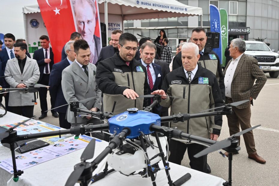 Sinekle mücadele yaz aylarında da hız kesmiyor