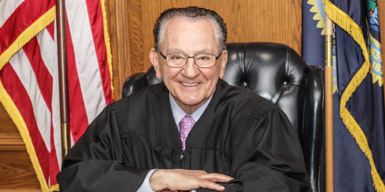 ‘Babacan yargıç’ hayatını kaybetti