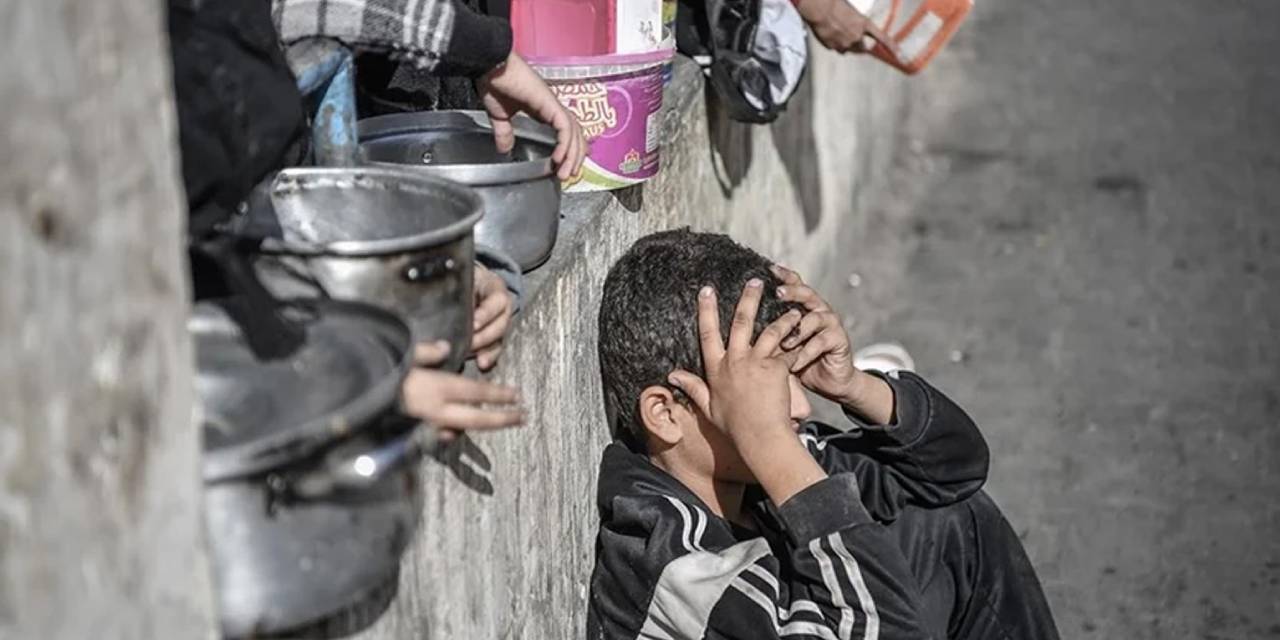 Gazze’de son 24 saatte 3’ü çocuk 10 kişi açlıktan öldü