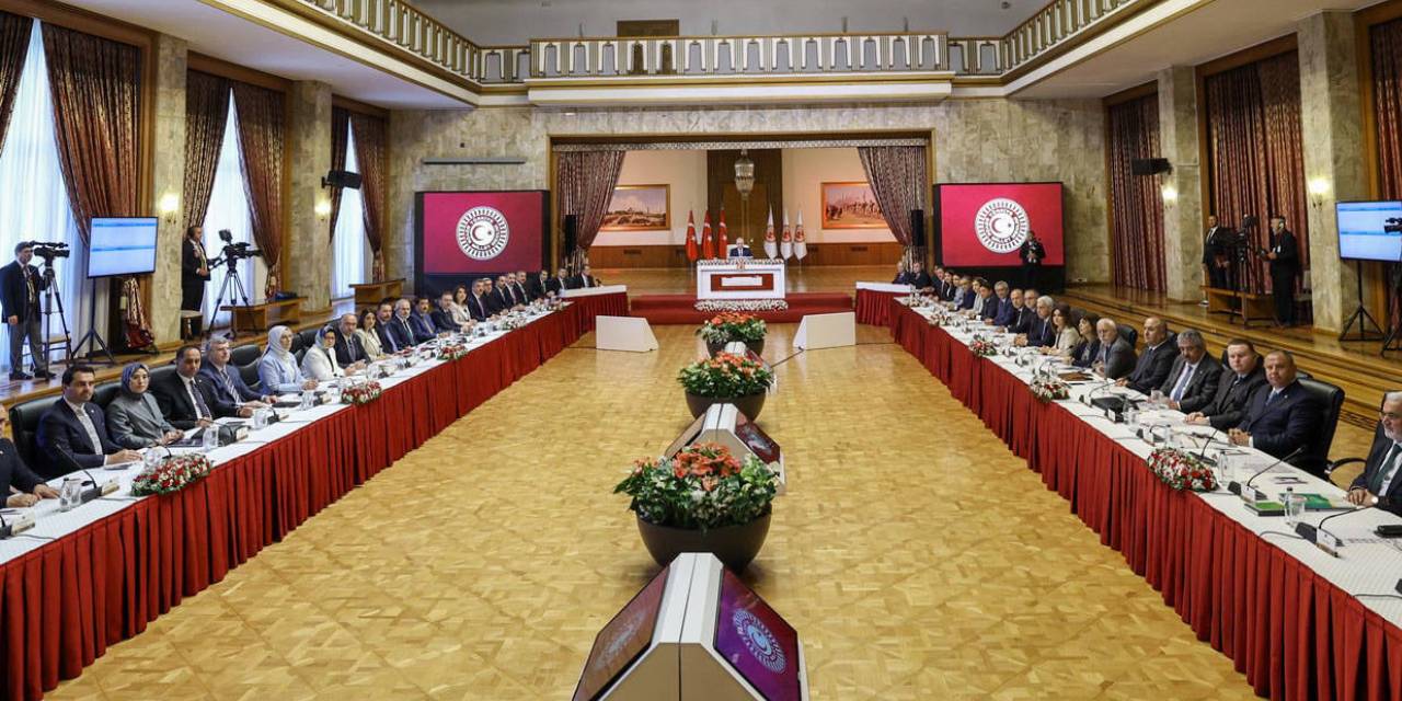 Komisyon toplantısı bugün sürüyor