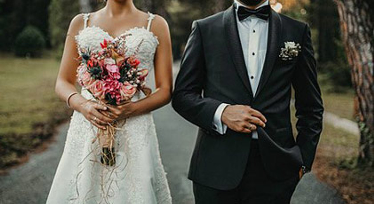 Dilşad Keleş & Ayhan Seferov: Aşklarını Görkemli Bir Düğünle Taçlandırdılar