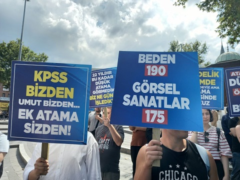 Öğretmenler meydanlarda değil, okullarında olmak istiyor