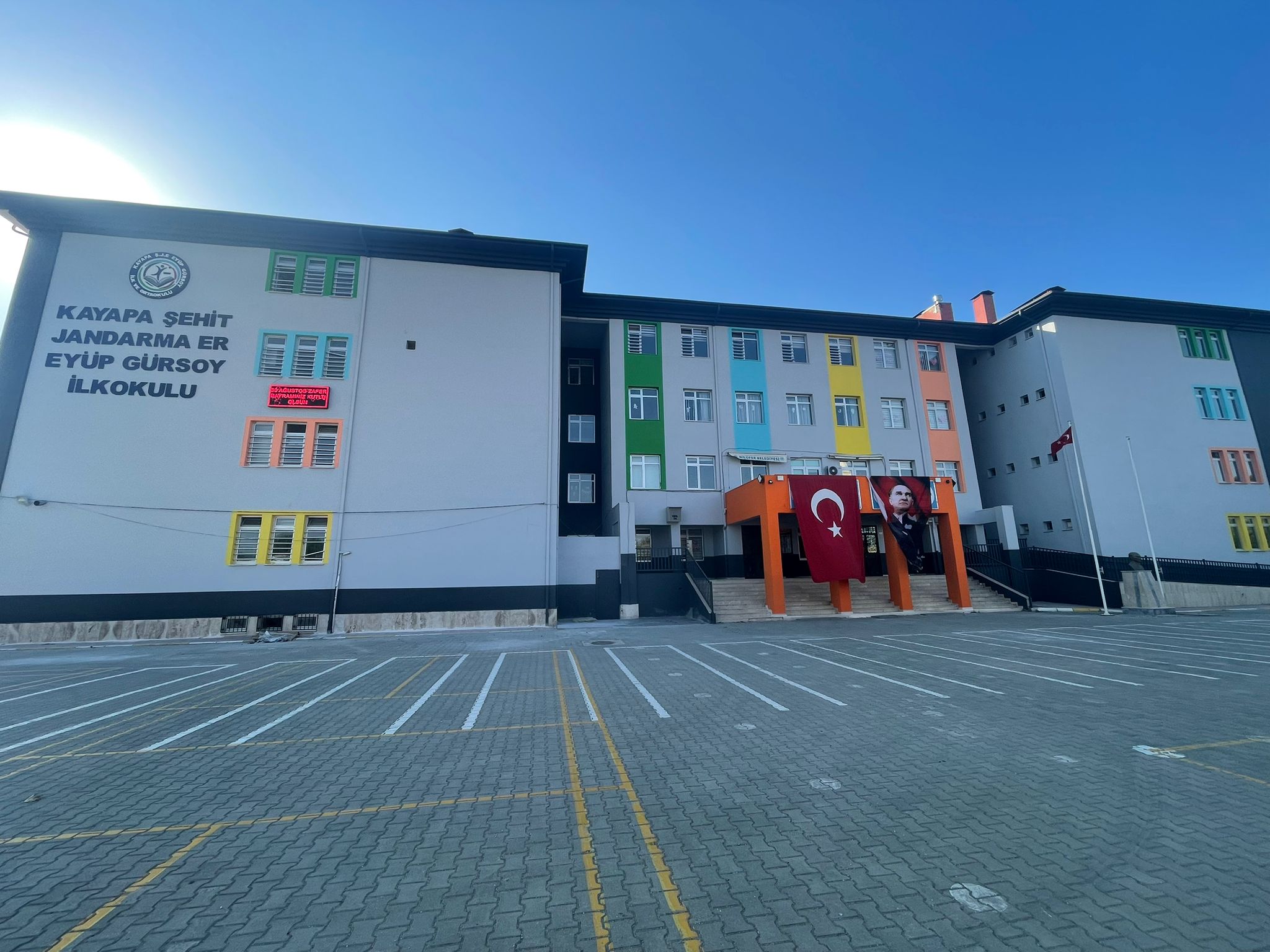 Eğitimde Örnek Dayanışma: 30 Ağustos Mahallesi’nin Gururu