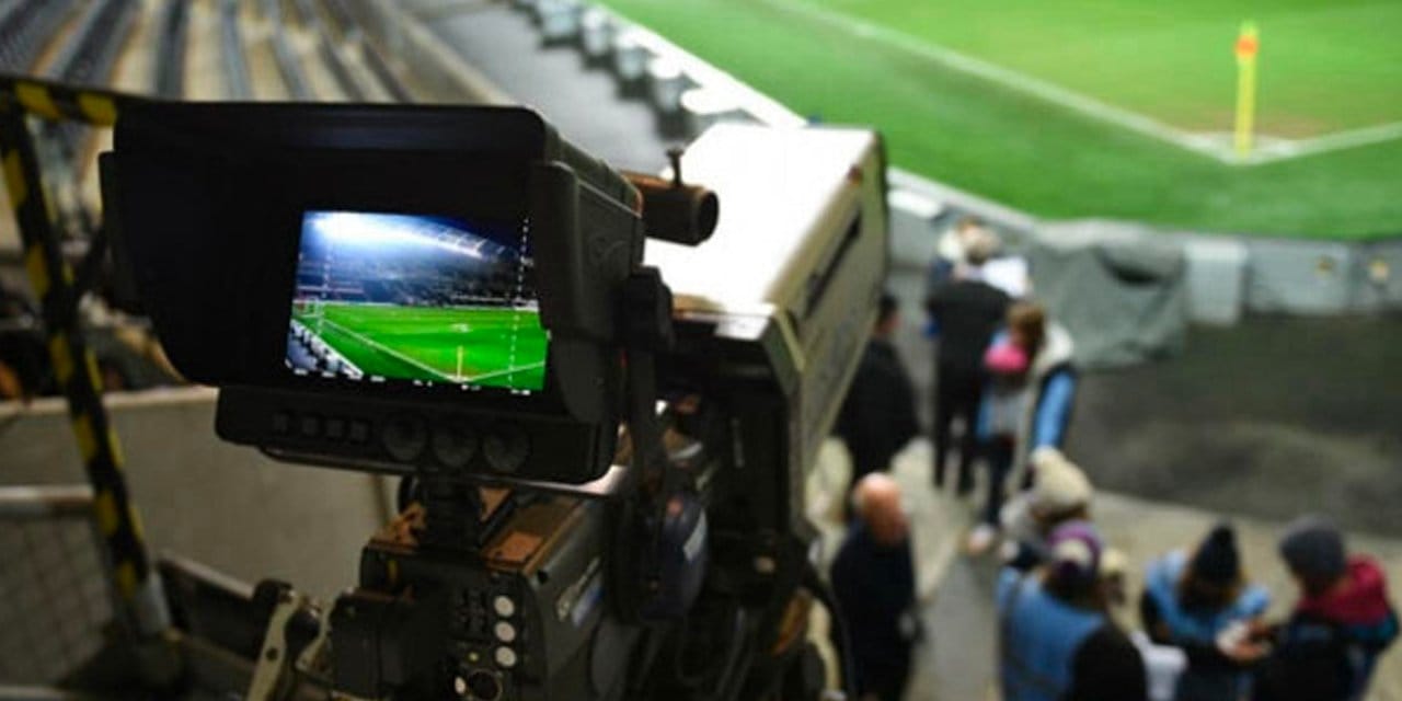 Şampiyonlar Ligi’ndeki dev maç şifreli kanalda