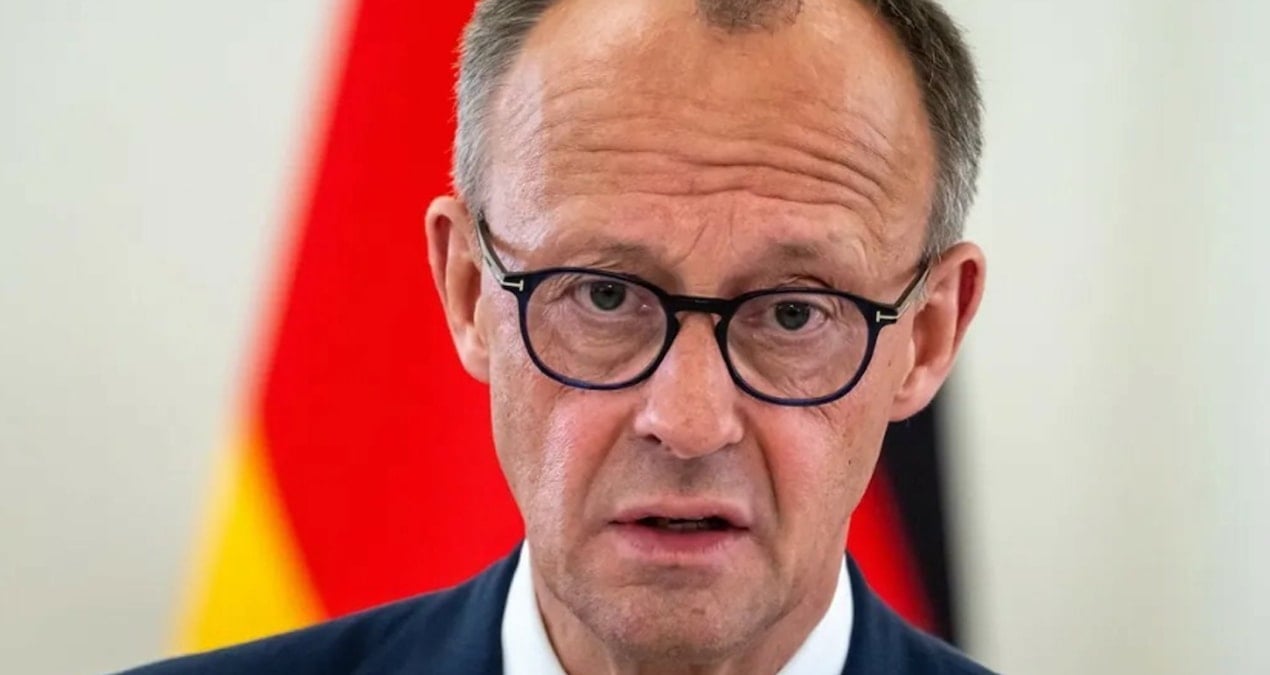 Almanya Başbakan’ın ‘ırkçı’ sözleri ülkeyi sarstı