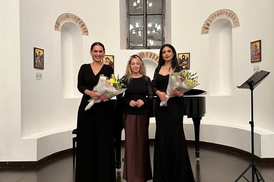 Aziz Panteleimon Kilisesi’nde büyüleyici “Güz Resitali”