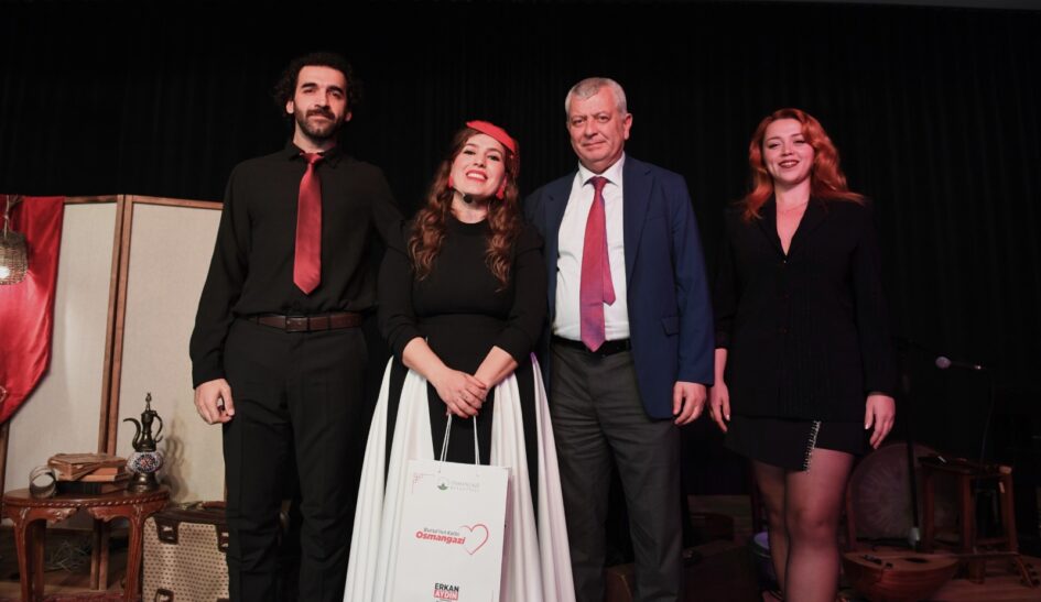 Cumhuriyet’in Kuruluşu Tek Kişilik Müzikalle Anlatıldı  