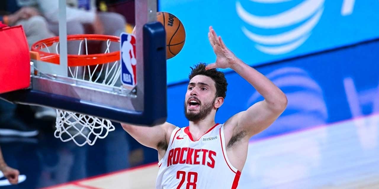 Alperen Şengün şov yaptı: Rockets kazandı