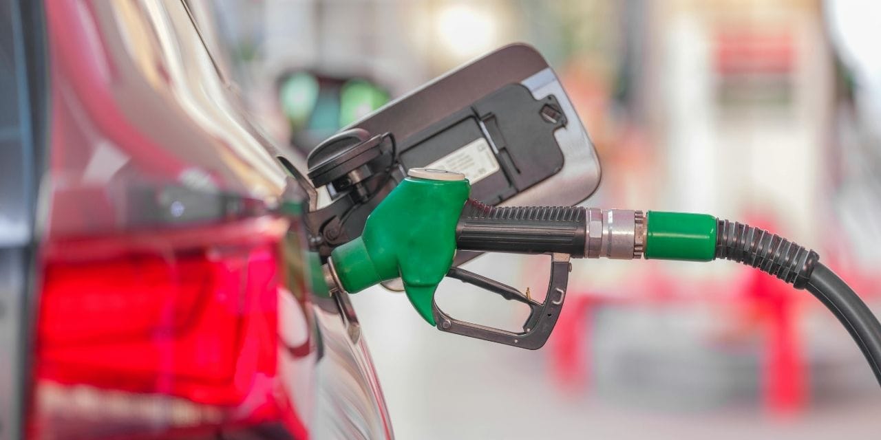 Hem benzine hem motorine…