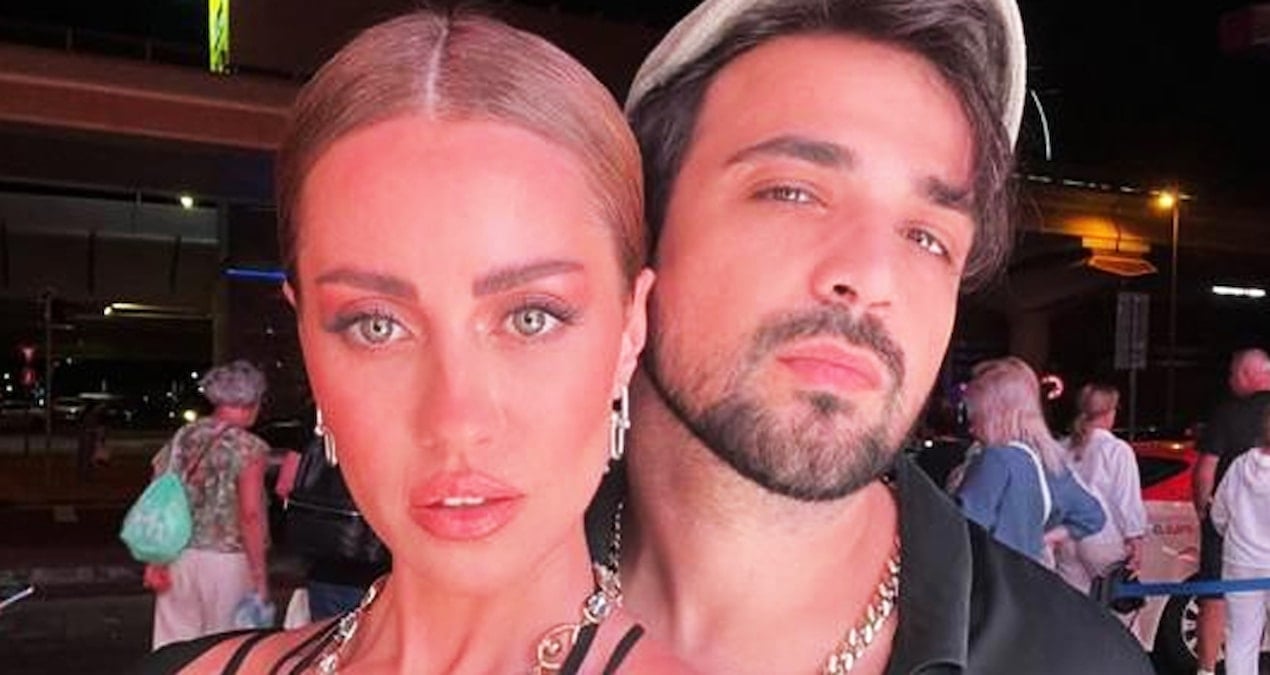 Ünlü şarkıcı nişanlısıyla savcılığa koştu