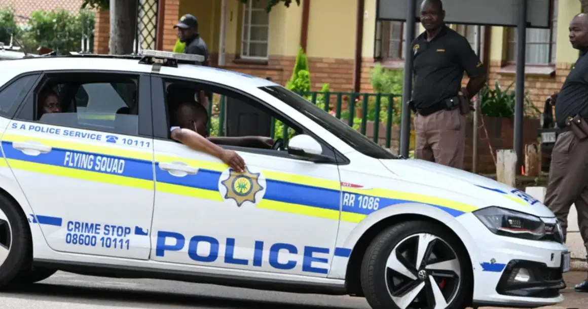 Güney Afrika’da silahlı taarruz: En az 11 meyyit