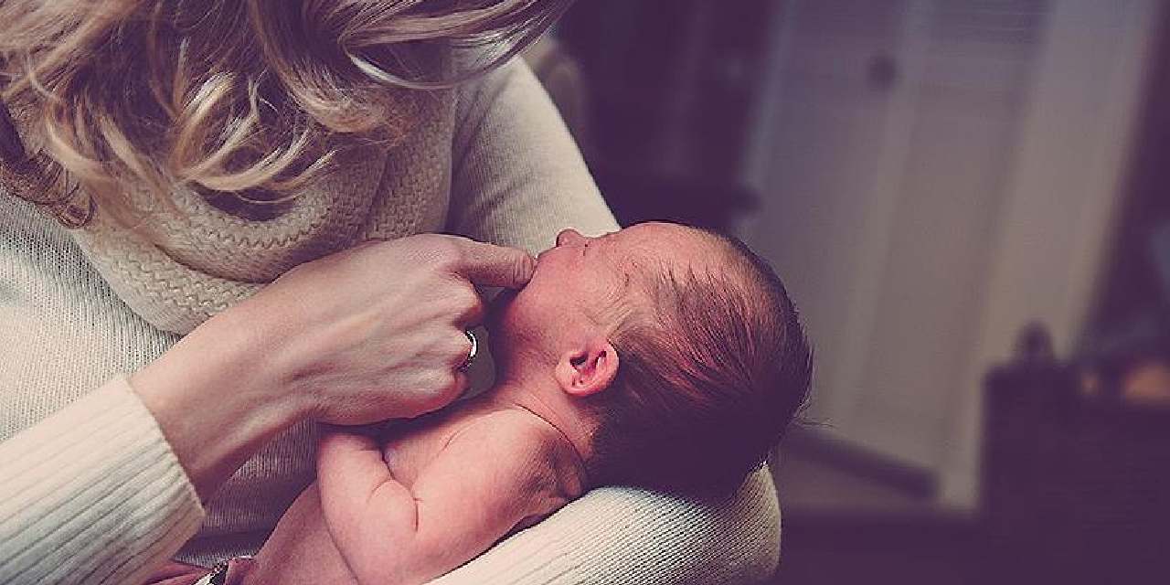 Doğum yardımı ödemeleri hesaplara yatırıldı