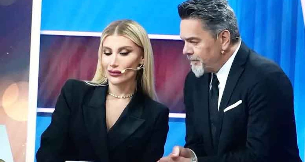 İrem Derici’den Beyaz’a övgüler