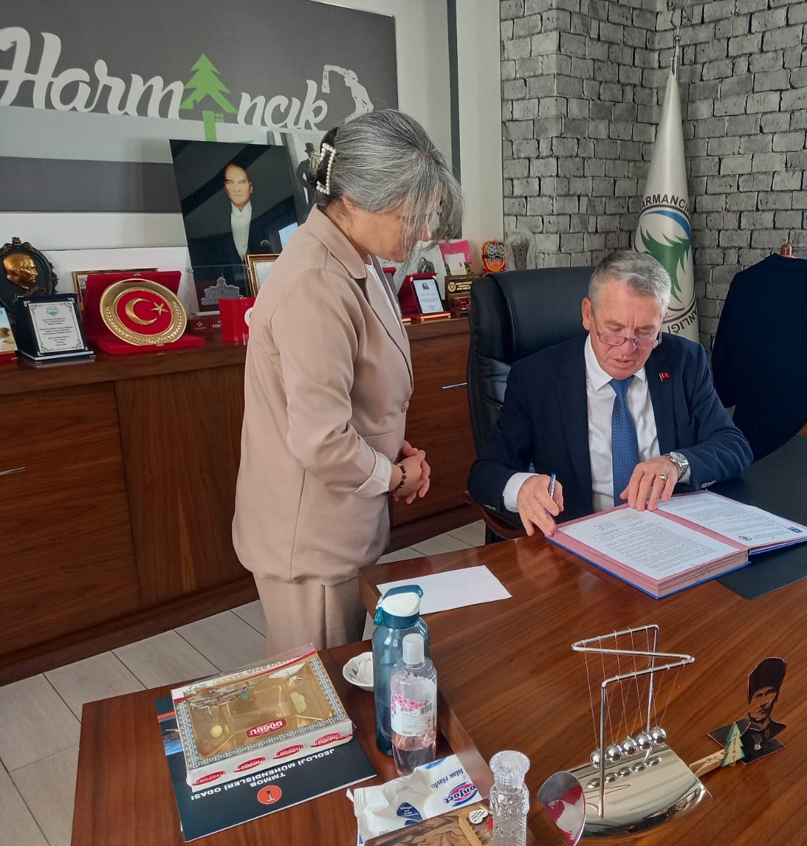 Börü Arama Kurtarma’dan Harmancık’a Anlamlı Ziyaret