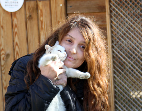 “Para Yoksa Bakmayız”