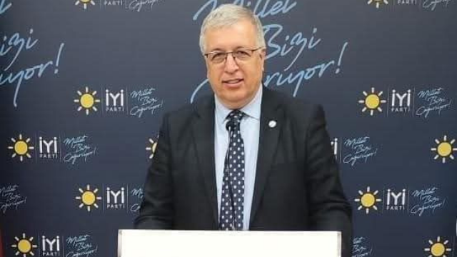 “Sansür Yerelde de Sansürdür”