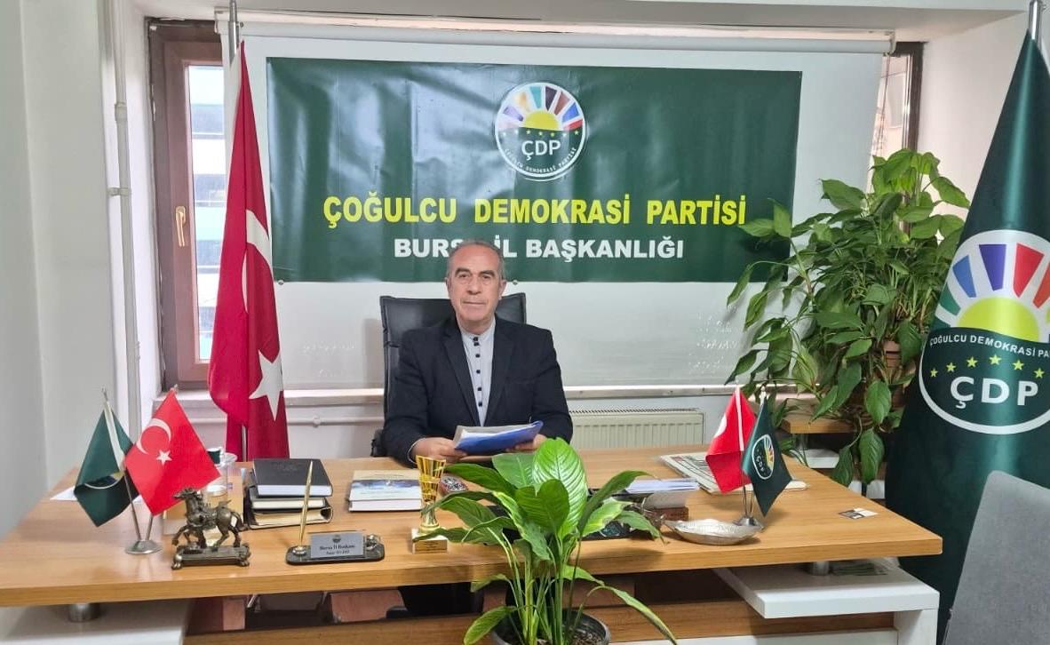 Anadiller Can Çekişiyor