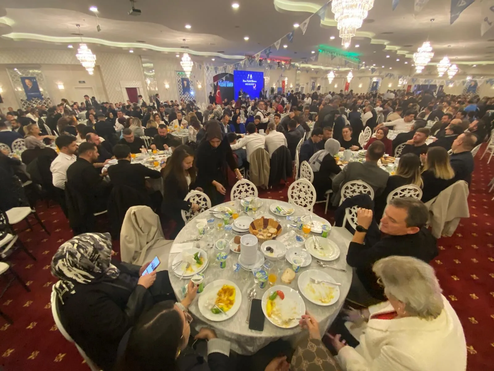 Anahtar Parti Bursa İftarda Buluştu!