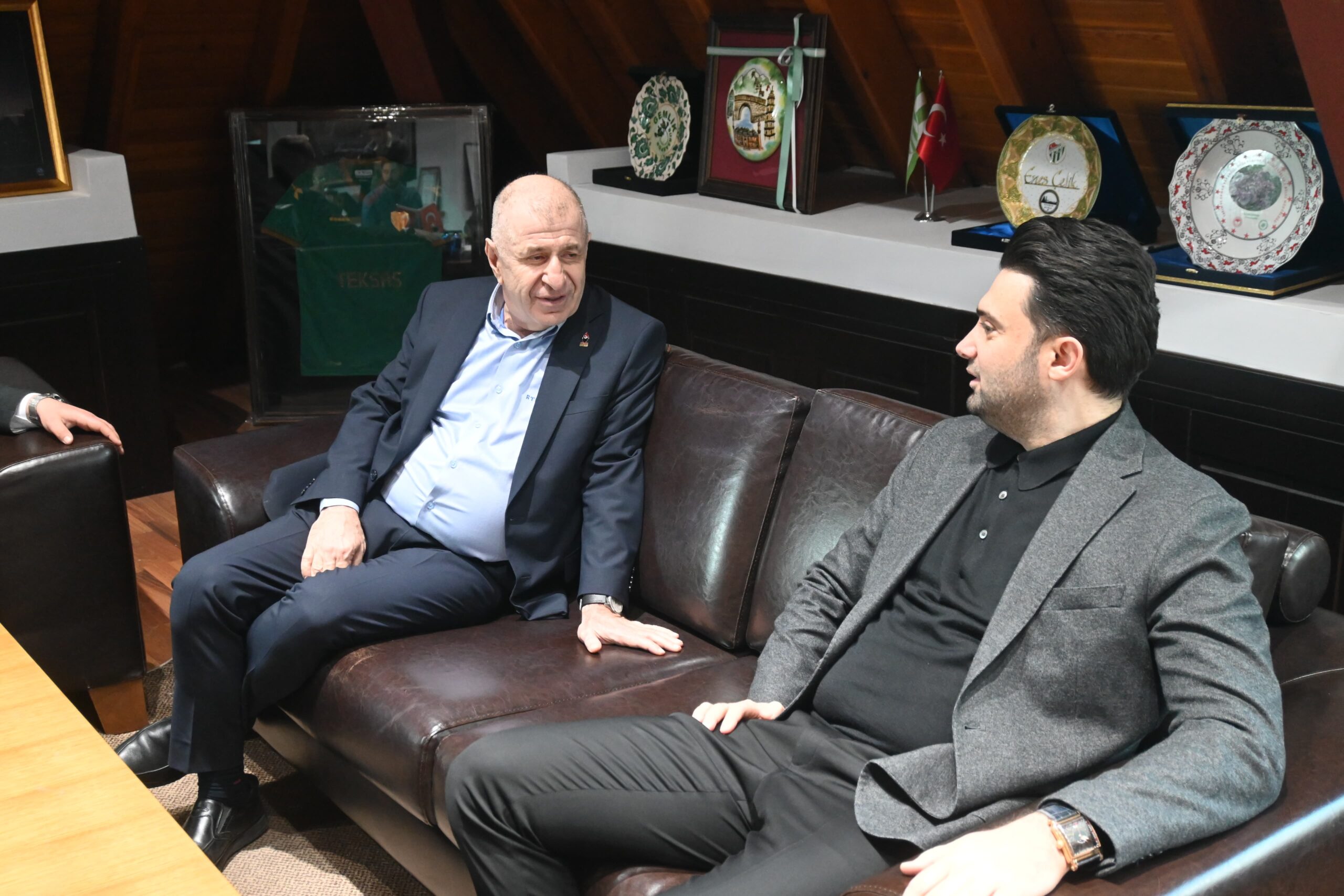 “Bursa’nın Değeri Olan Kulüplerimize Sahip Çıkmak Ortak Sorumluluktur”