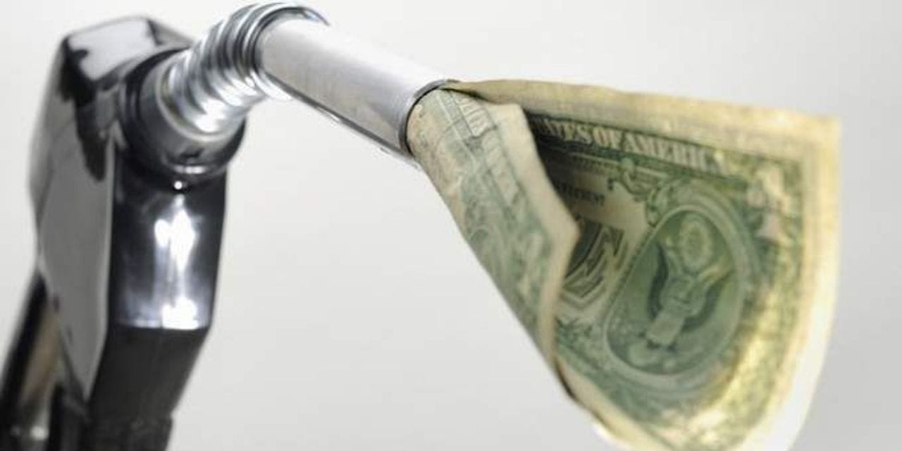 Akaryakıta gece yarısı zammı!