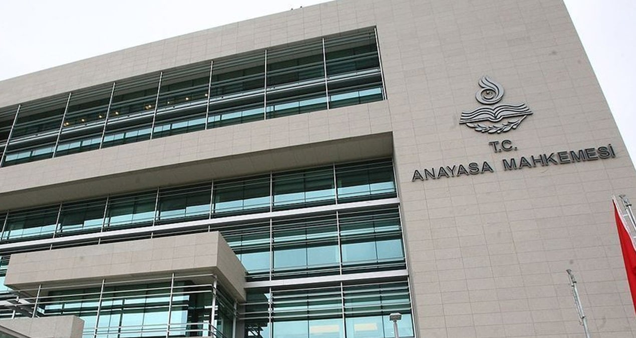 AYM’den iki siyasi parti hakkında suç duyurusu