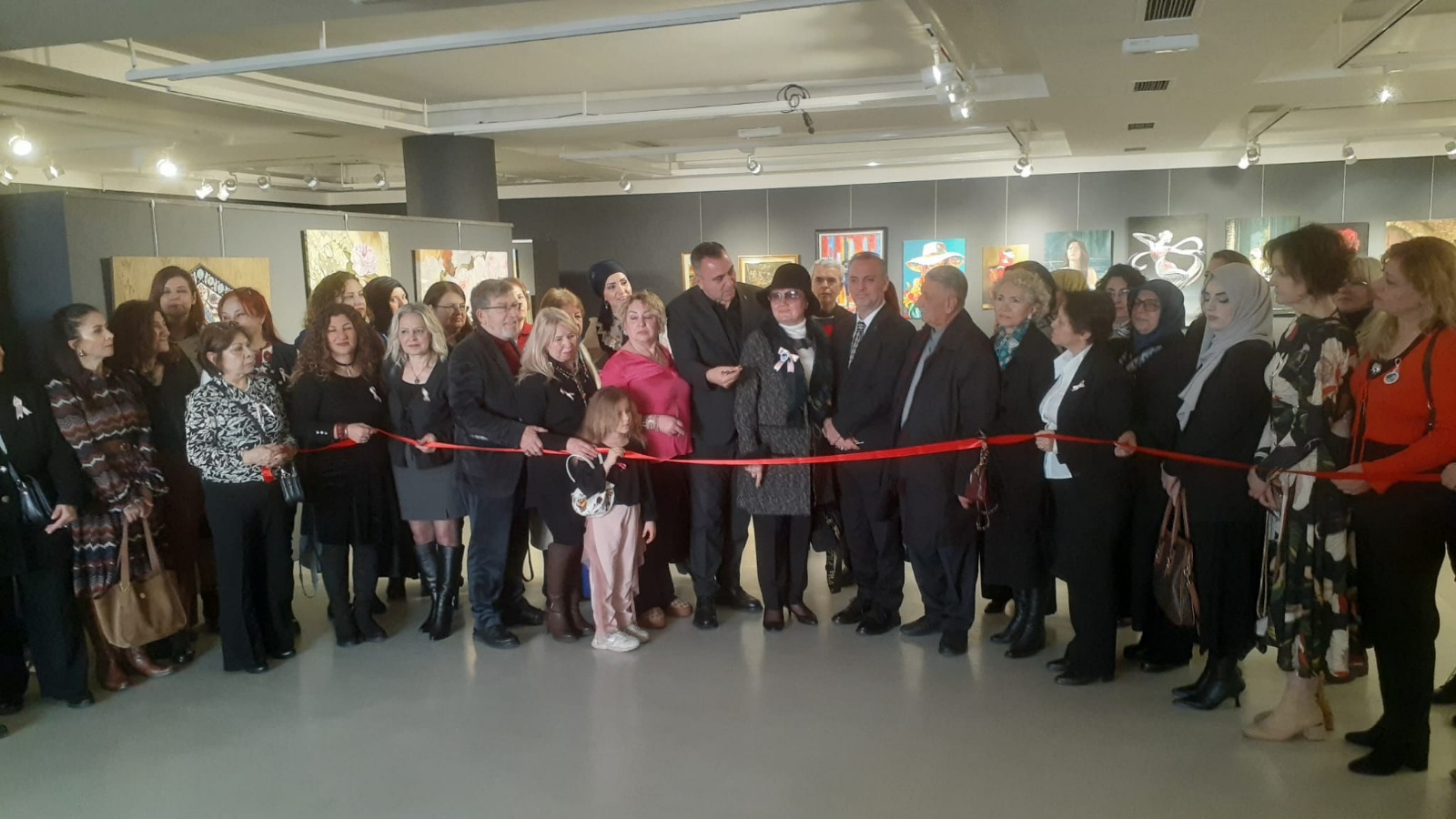 ‘Dünya Kadınlar Günü Karma Resim Sergisi”