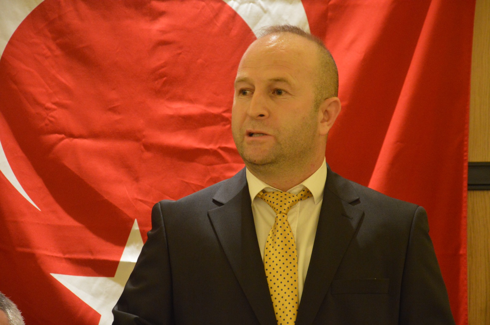 “Egemenlik kayıtsız şartsız milletindir”