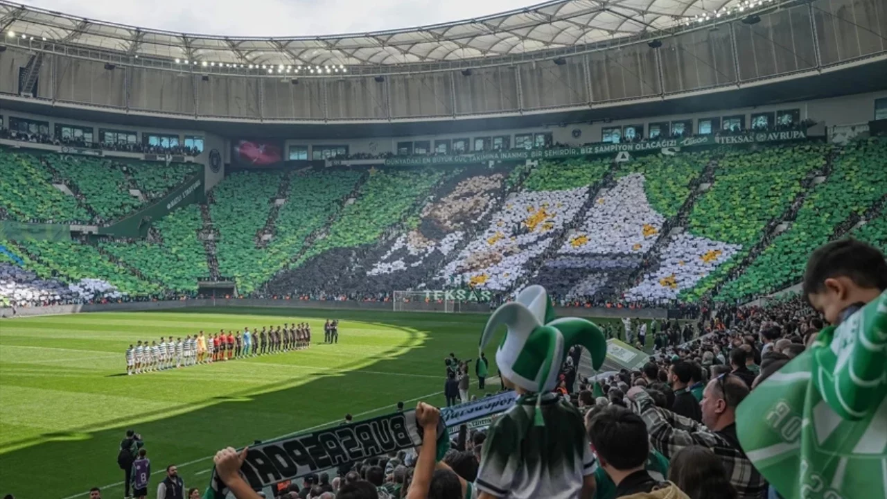 Bursaspor’a Kaya’dan Can Suyu!