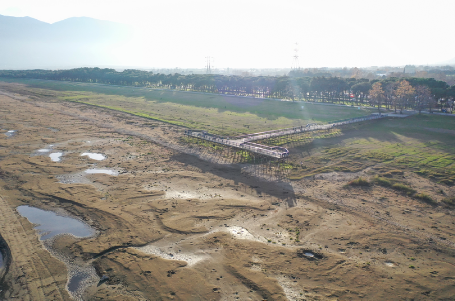 “İznik Gölü’nü Göz Göre Göre Kurutuyorlar!”