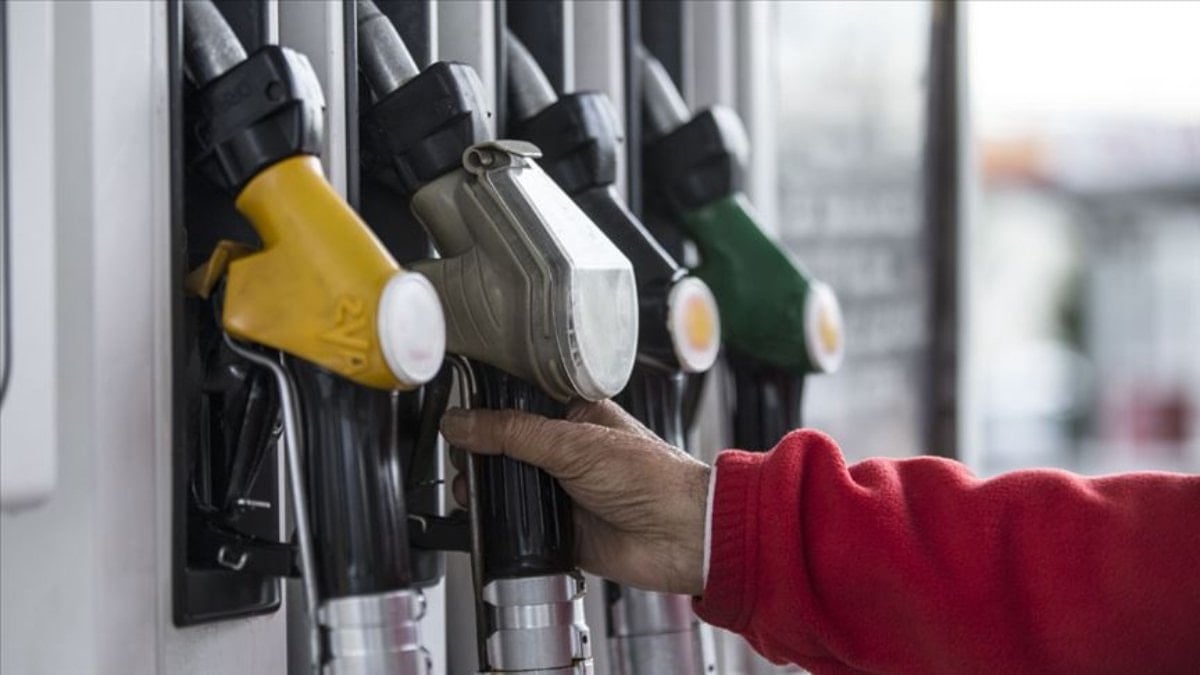 Petrol Düşüşüyle Benzine İndirim Geliyor