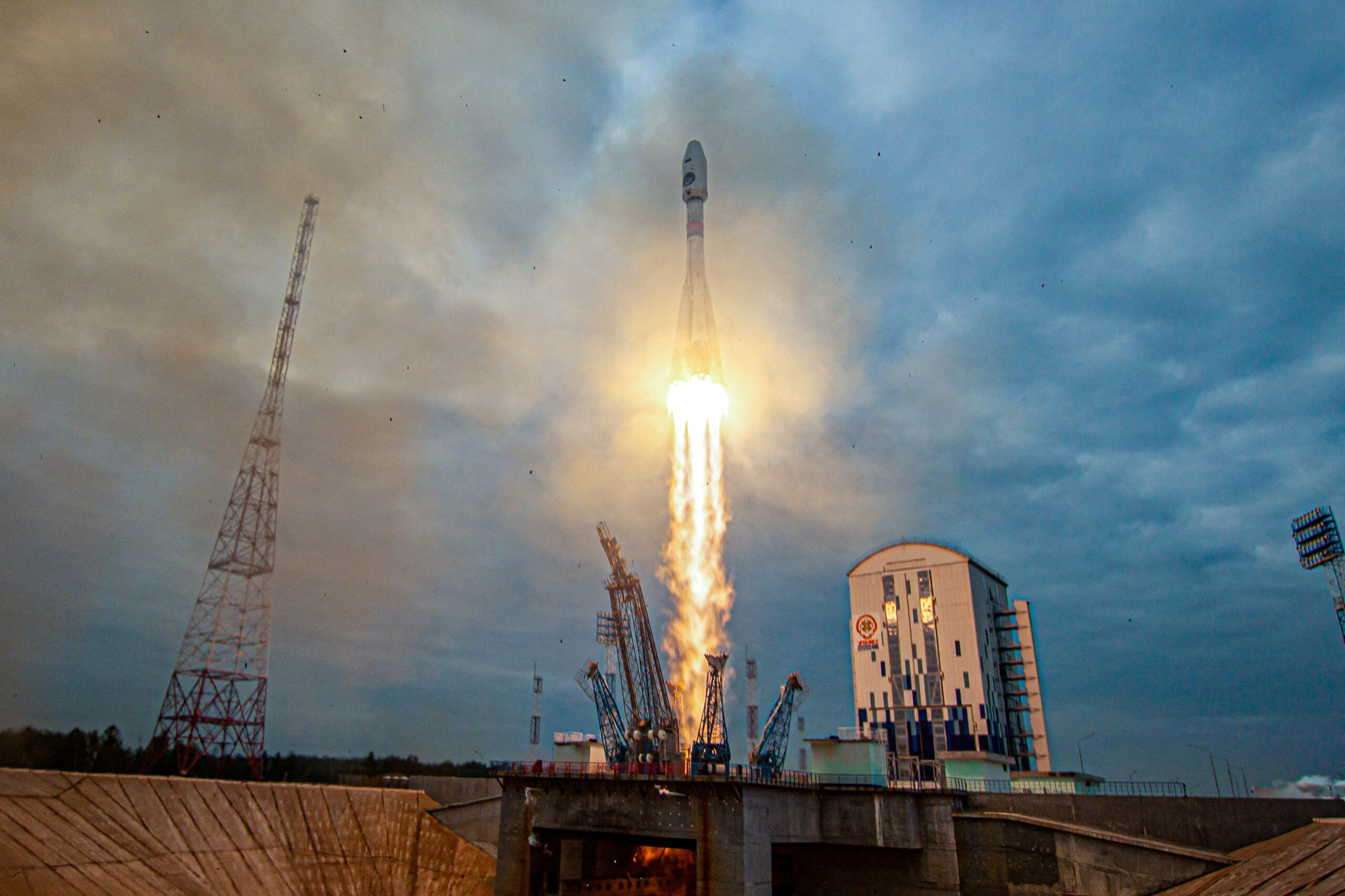 Roscosmos’ın Soyuz-5 Test Fırlatışı