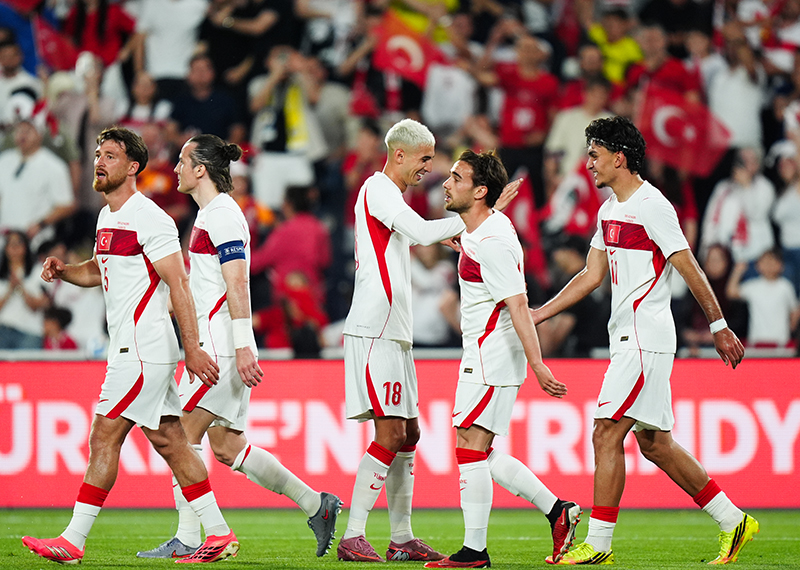 Galatasaray, Can Uzun İçin Pazarlıkta