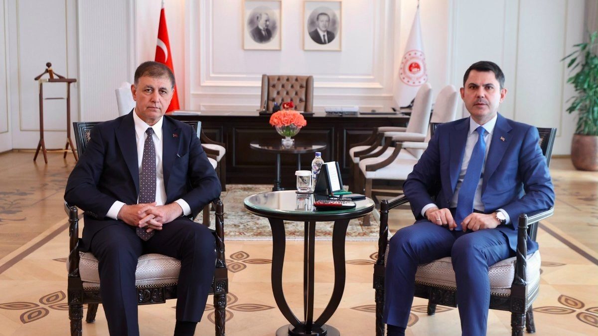 Cemil Tugay Bakan Murat Kurum ile Görüştü
