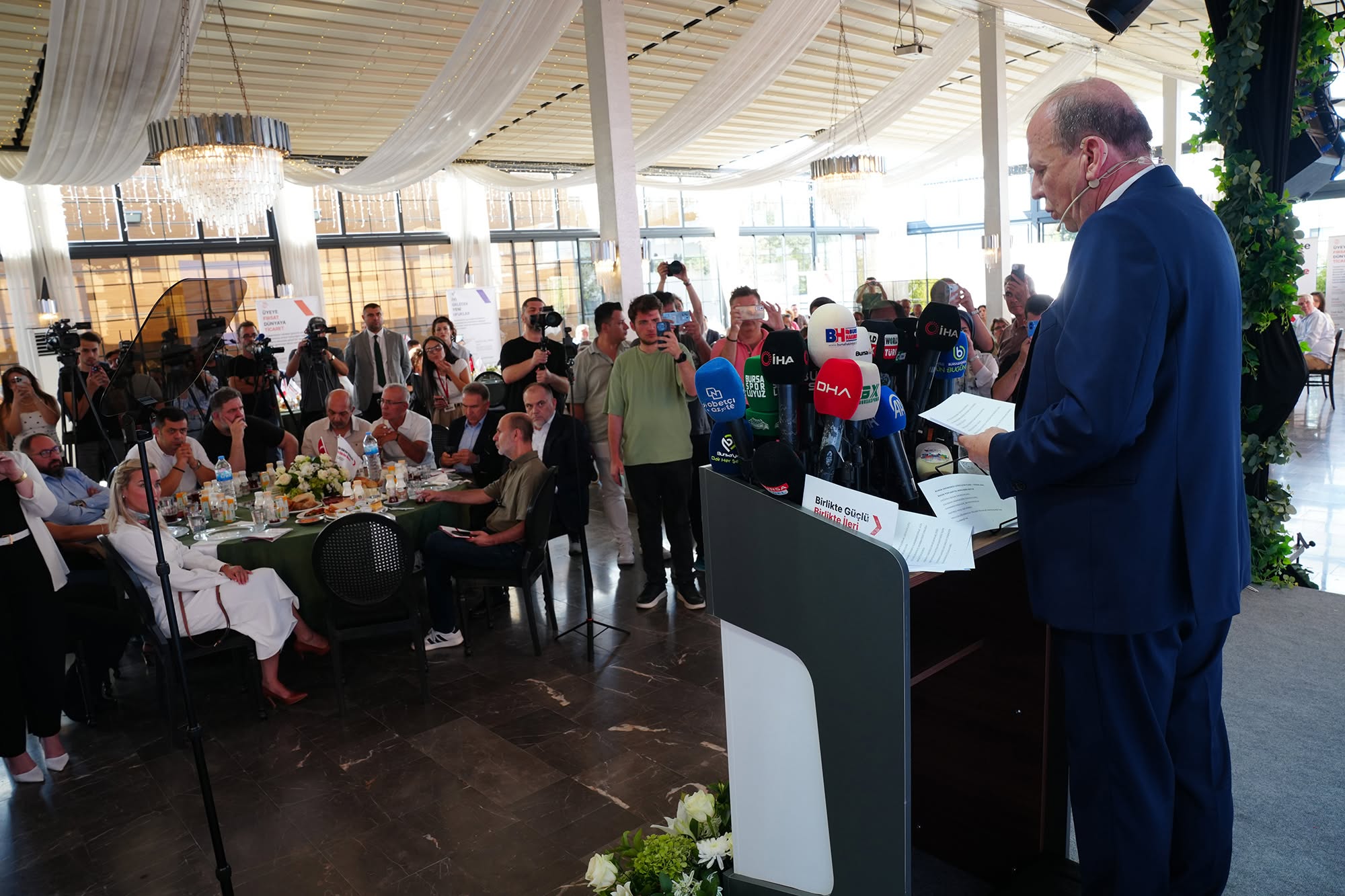 “Bursa Aynı Projeleri 13 Yıl Daha Bekleyemez”