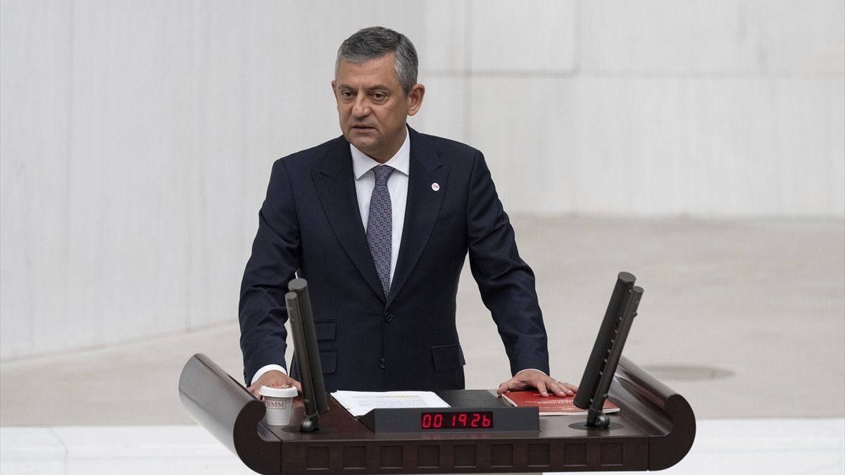Özgür Özel ve Yeni Parti’de Gelişmeler