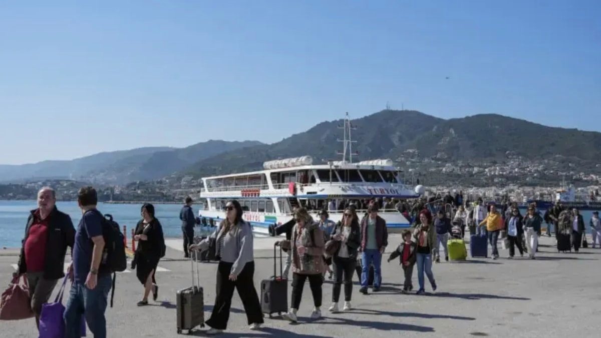 Türk Vatandaşlarına Kapıda Vizeyle Yunan Adaları Gezisi