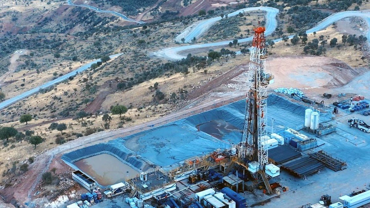 Türkiye’nin Yerli Petrol ve Doğalgaz Üretimi Artıyor