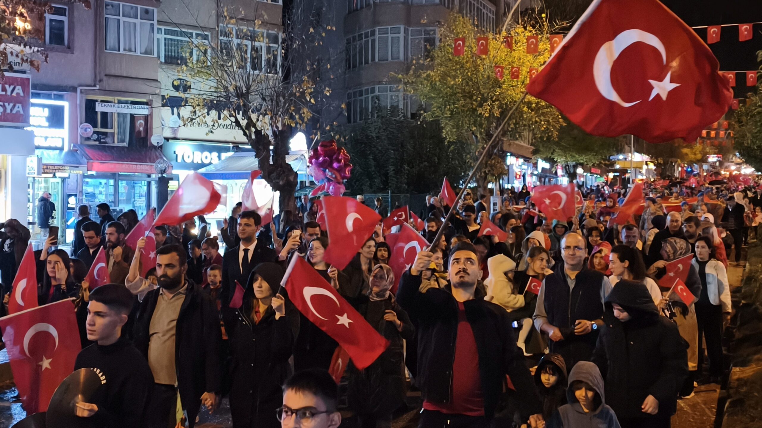 Cumhuriyet Bayramı’nda kutlamalar ve mesajlar