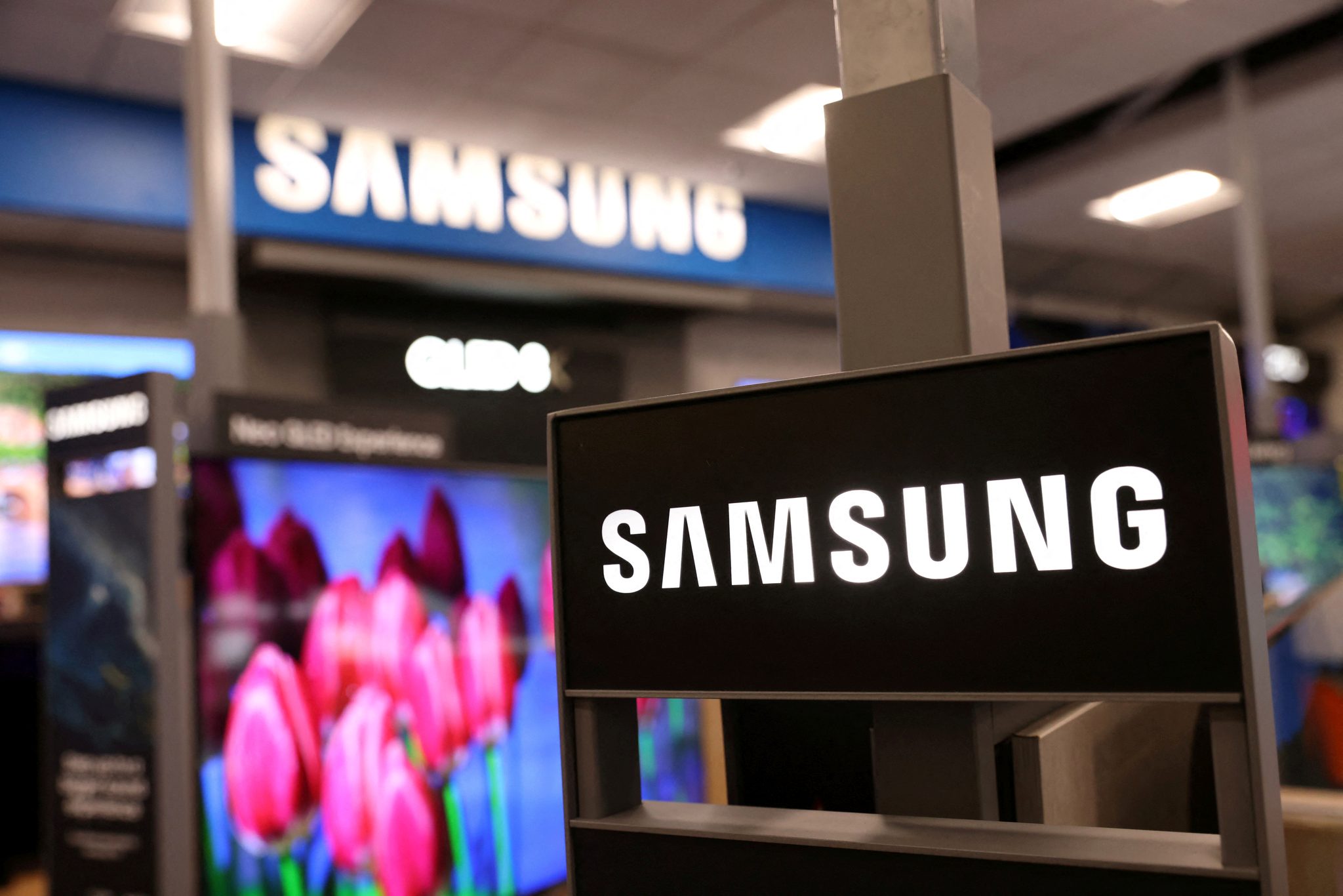 Samsung yapay zeka çipleriyle rekor kar elde etti